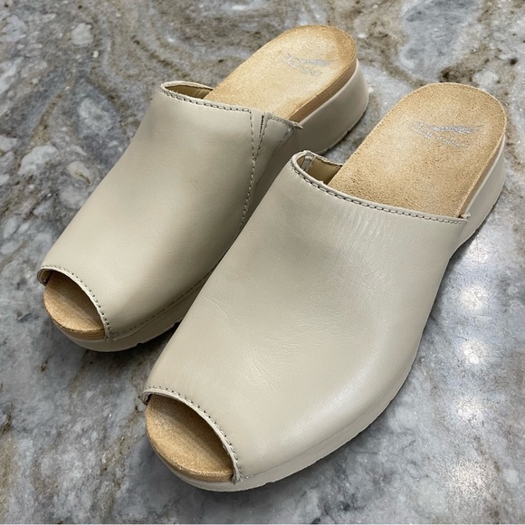 Dansko Women’s Raven Slide Ivory Leather size 38 - Picture 12 of 12